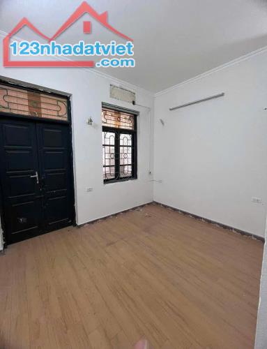 BÁN NHÀ KHƯƠNG TRUNG - 50m ra ô tô 2 mặt ngõ trước sau  giá 7,5 tỷ - 1