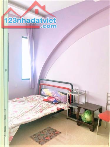HIẾM !!! 7 TỶ X TL - NHÀ MỚI QUẬN 3 - HẺM THÔNG LÊ VĂN SỸ - DT 4.8*10M - 3 LẦU 4PN TẶNG NT - 4