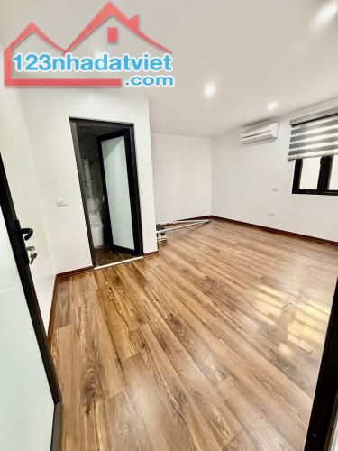 BÁN NHÀ 5 TẦNG PHỐ NGUYỄN CAO XE NHỎ NGỦ TRONG NHÀ - 3