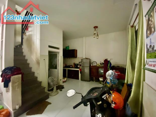 BÁN NHÀ RIÊNG - TÂN THỚI HIỆP 20 - 46M - 2 PN - 2,85 TỶ.- QUẬN 12