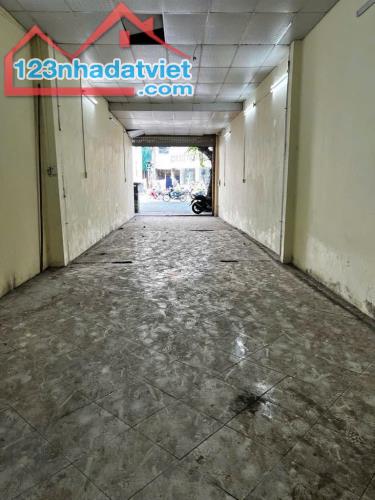 Bán nhà mặt phố Bạch Mai, Hai Bà Trưng, Siêu đẹp, 280m2, 69 tỷ