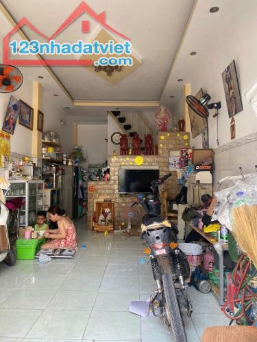 Nhà mặt tiền đường số 10, Bình Hưng Hòa B dt 37m2 1 lầu 2pn 2wc giá 3,79 tỷ - 2
