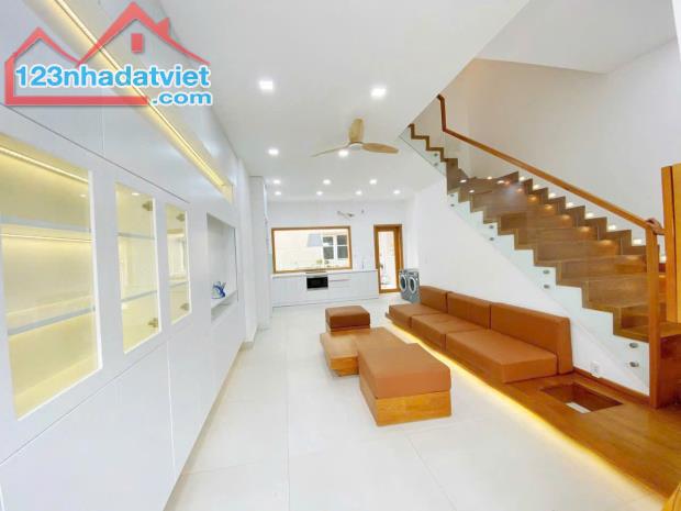 NHà phố Riovista Dương Đình Hội DT 73m, 3 tầng