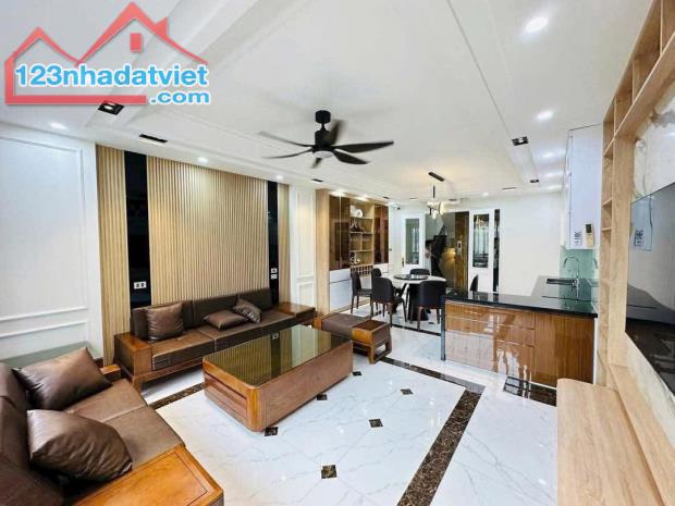 MỚI ĐẸP-Phân Lô Ôtô tránh Phố Hoàng Quốc Việt 50/55m-6T Thang máy-MT 4.5m 25.8 Tỷ - 4