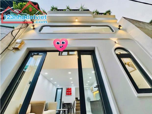 3 TẦNG ĐƯỜNG NGUYỄN VĂN NGHI P7 QUẬN GÒ VẤP