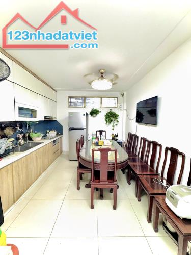 BÁN NHÀ VU TRỌNG PHỤNG ! SIÊU NET .40M.5T.3,5M MT GIÁ 9 TỶ . - 1