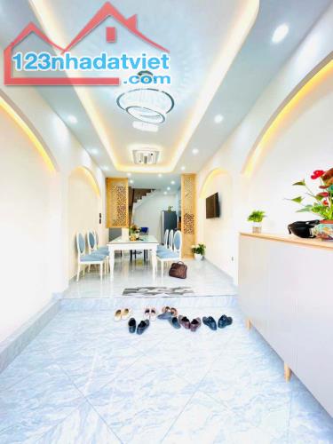 ĐỐNG ĐA  DIỆN TÍCH 35m2 - 60m RA PHỐ TÔN ĐỨC THẮNG. - 1