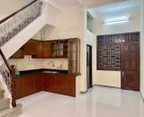 Cho thuê gấp giá rẻ nguyên căn Giáp Nhị 52m, 5 tầng, mặt tiền 5.3m, 15 tr/th, Hoàng Mai.
