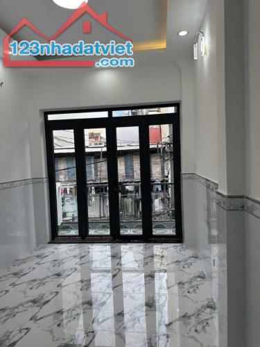 CẦN BÁN GẤP NHÀ MỚI [P13Q8] HẺM 4.5M BẾN BÌNH ĐÔNG 51M2, 2 TẦNG, CHỈ 4.78 TỶ