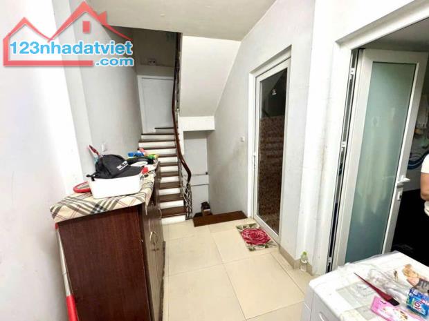 Bán nhà 5 tầng Võng Thị - Diện tích 50m2 - Hai mặt thoáng - Đường ô tô tránh 16 TỶ - 3