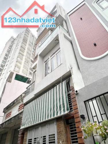 Bán CHDV hẻm xe tải sát đường Tạ Quang Bửu P2Q8. 8.5 tỷ