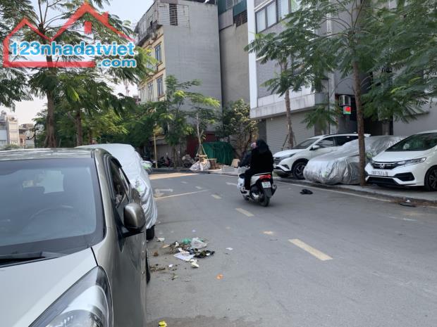 Bán nhà hồ Văn Chương, quận Đống Đa 75m2, 6Tầng, MT4m, thang máy, kinh doanh, giá 24 tỷ - 1
