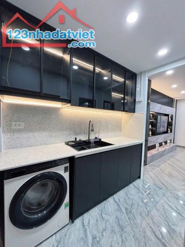 CẦN BÁN CĂN HỘ TẬP THỂ MẶT PHỐ THI SÁCH - TRẦN XUÂN SOẠN, HBT, 75M2, FULL NỘI THẤT - VỀ Ơ - 4