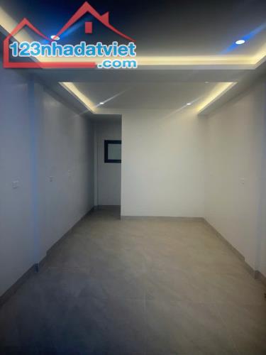 Nhà An Dương 6 tầng - Có thang máy - Hai mặt thoáng - Sổ đỏ vuông đẹp 47m2 - 2