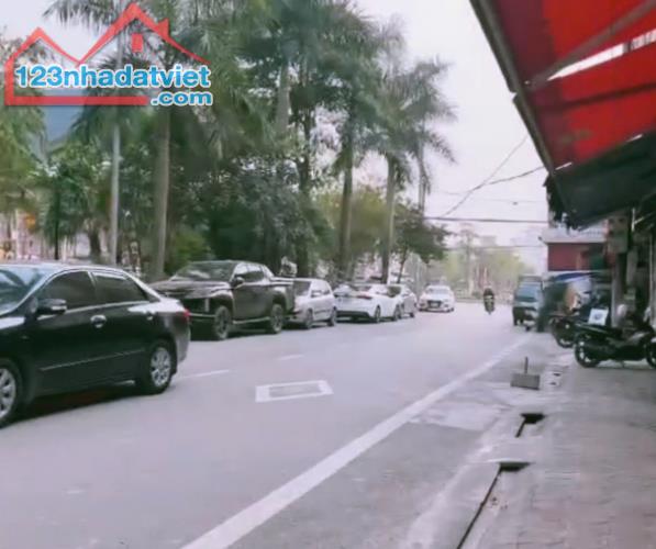 Bán 75 m2 Đất ,mặt tiền9.3m,thị trấn Phùng,đường thông ô tô 7 chỗ đỗ - 1