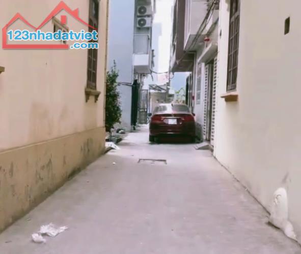 Bán 75 m2 Đất ,mặt tiền9.3m,thị trấn Phùng,đường thông ô tô 7 chỗ đỗ - 3