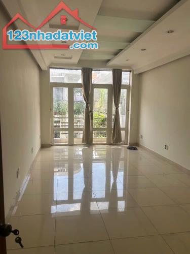 MẶT TIỀN KHU BẢY HIỀN- DT 4x18M - 5 TẦNG- CHỈ 12,X TỶ - 1