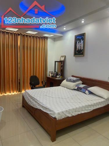 MẶT TIỀN KHU BẢY HIỀN- DT 4x18M - 5 TẦNG- CHỈ 12,X TỶ - 2
