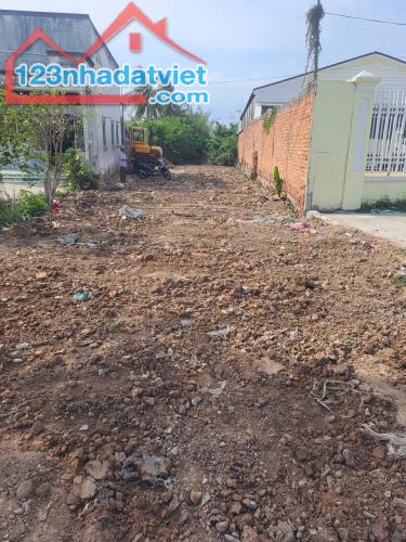 Chính Chủ Cần Bán Lô Đất 551.1m2 Có Vị Trí Đẹp Tại Xã Thanh Quới - H.Mỹ Xuyên - Tỉnh Sóc