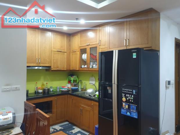 Bán chung cư Golden Palace Mễ Trì căn 86m 2PN 2 ban công hướng ĐN full đồ sẵn vào ở ngay - 2
