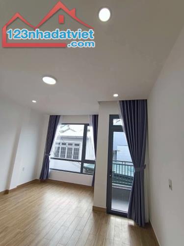 Giảm giá bán gấp Nhà đẹp đường Ngô Quyền, Đà Lạt giá 5.2 tỷ chỉ còn 4.6 tỷ - 2
