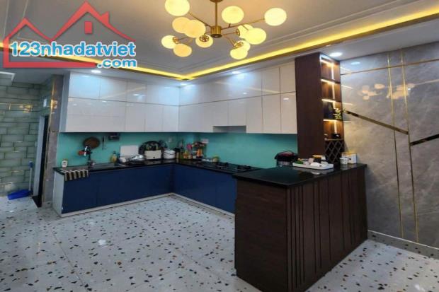 Bán nhà hẻm 6m, Đường Số 3, Gò Vấp, 68 m² (4m x 17m), kinh doanh - Giá 8.1 tỷ TL - 4