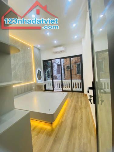 SIÊU PHẨM ĐƯỜNG LÁNG - GIÁP RANH CẦU GIẤY - VỊ TRÍ CỰC HIẾM 79M CHỈ 15.8 TỶ - 3