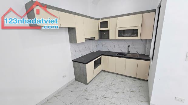 -	Nhà đẹp LA TINH--HOÀI ĐỨC full nội thất chỉ việc dọn về ở - 2