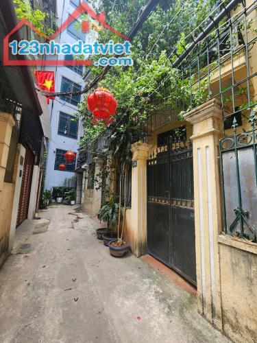 Nhà Ba Đình 2 thoáng, khu an ninh tuyệt vời, gần đường Vạn Phúc kéo dài
