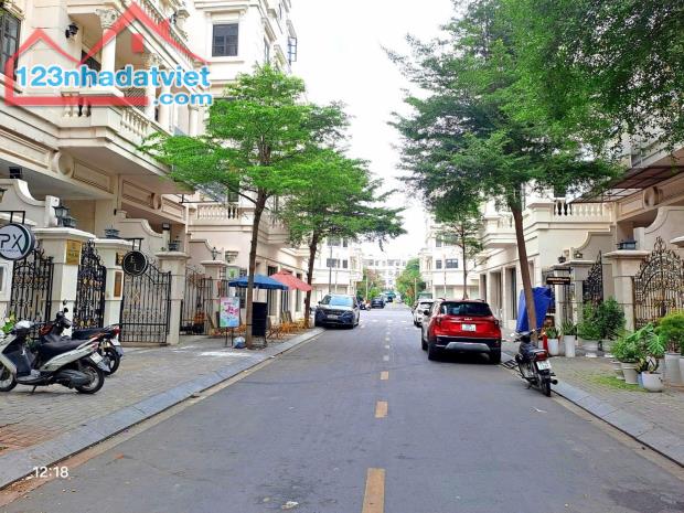 ĐẲNG CẤP THƯỢNG LƯU - BÁN NHÀMẶT TIỀN CITYLAND GÒ VẤP- 5 TẦNG CÓ HẦM - 100m² (5x20) - GIÁ