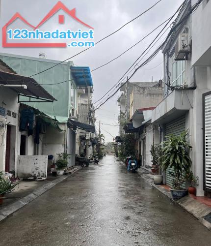 Hot nhà 2 tầng tại Trại Chuối, Thượng Lý, Hồng Bàng, Hải Phòng giá chỉ 2,2 tỷ - 2