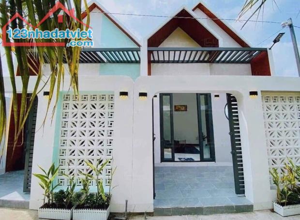 BÁN NHÀ HẺM 1 XẸC SONG HÀNH – TÂN HIỆP, HÓC MÔN – CHỈ 760TR – FULL THỔ CƯ