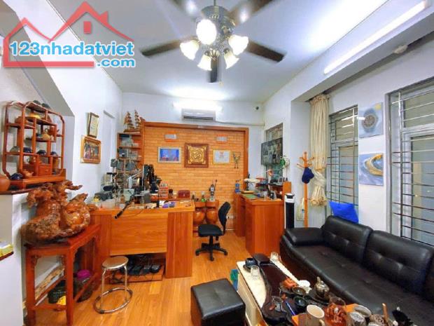 Cực hiếm - Bán nhà Hoàng Hoa Thám, Ba Đình - Nhà phân lô - ô tô đỗ cửa - 61m x 4T, 16.3 tỷ - 2