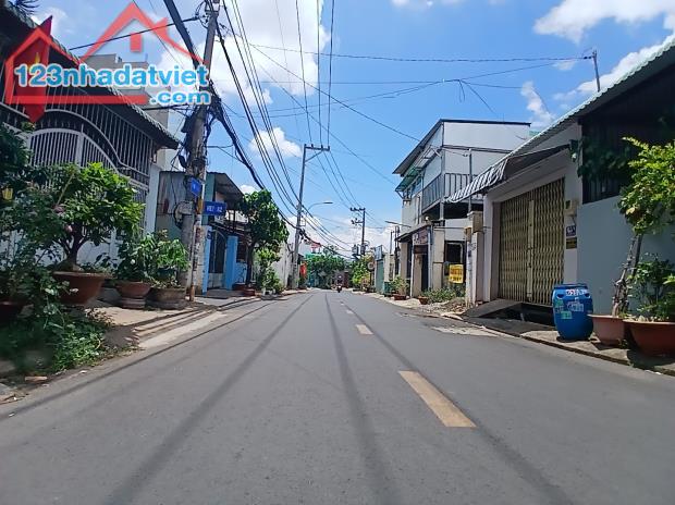 Mặt tiền kinh doanh siêu đỉnh Đường 494 Lê Văn Việt Tăng Nhơn Phú A, 71m2, chỉ 5 tỷ 3
