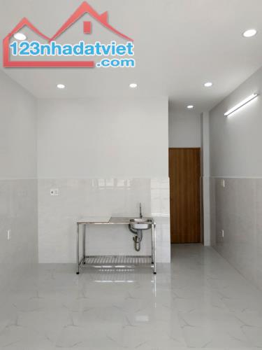 Cho nữ thuê Phòng trọ Q.Bình Thạnh, 25m2 mới đẹp, ban công, cửa sổ, hẻm 7m. Giá rẻ nhất kh - 2