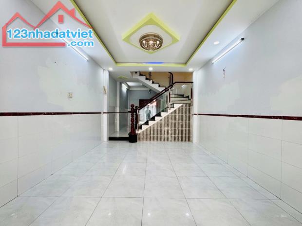 BÁN NHÀ PHẠM VĂN CHIÊU, GẦN CHỢ THẠCH ĐÀ ( 4 x 12 ) ĐƯỜNG 5m THÔNG 👉 CHỈ 5,5 Tỷ . GÒ VẤP