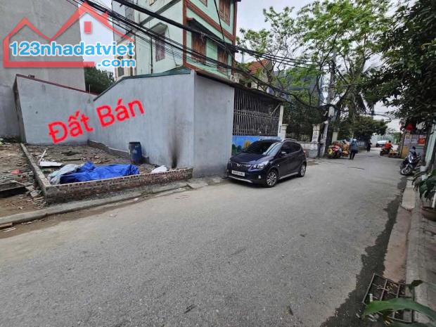 Đất Phúc Lợi 40m nở hậu, oto tránh kinh doanh chỉ nhỉnh 6 tỷ còn tl. LH 0936123469