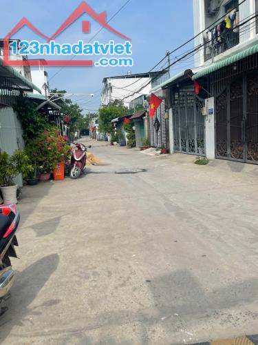 BÁN NHÀ 1 TRỆT 2 LẦU - ĐƯỜNG 8M, THẠNH XUÂN 48, Q.12 – GIÁ CHỈ 4,8 TỶ - 4