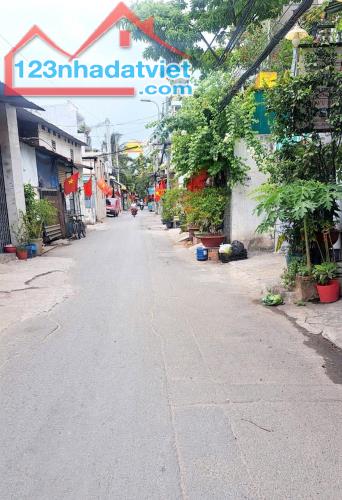 + 👉 SỐC SIÊU PHẨM GẤP GẤP BÁN NHÀ Đ LK56 BHHB BÌNH TÂN 4*15M 2L CHỈ 4xT