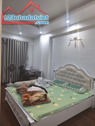NHÀ TÂN MAI 90M2*4T, LÔ GÓC, GARA CHỈ 17,6 TỶ - 2