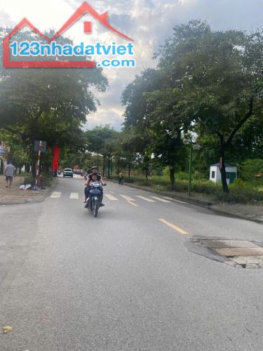 🧰PHÂN LÔ KIM GIANG - 100M - 2 TẦNG - MT 5.3M - CHỈ 3X TỶ🧰