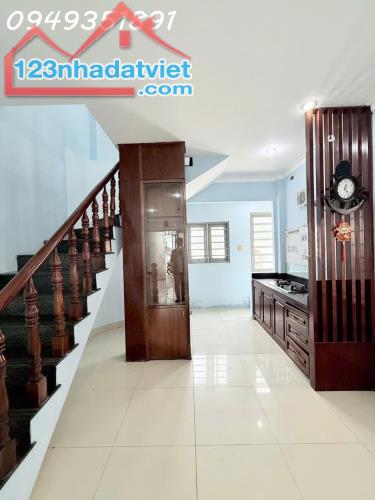 🌟 NHÀ HXH CHDV MỚI 3TẦNG 84M2 SHR HOÀN CÔNG ĐỦ GIÁ 9,9Tỷ LH 0949351891 MR TOAN - 2