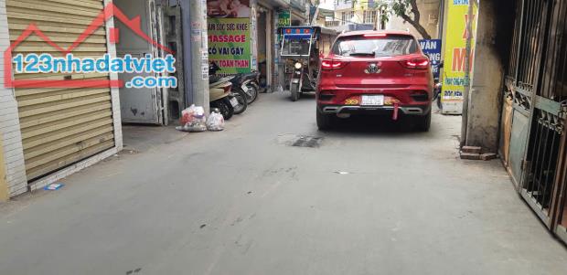 BÁN ĐẤT TẶNG NHÀ 35m2, ĐƯỜNG ÔTÔ TRÁNH-KINH DOANH, CẦU ĐƠ 8.4 tỷ