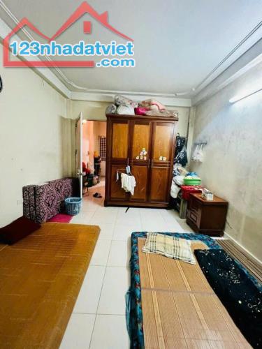 Chỉ 168tr/m2 nhà đường Láng 5m ra phố sát Ngã Tư Sở 5T 50m2 nở hậu ngõ thông đầu tư KD tốt - 3