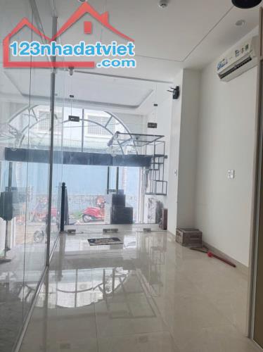Bán nhà mặt phố Bình Chiểu, Thủ Đức, 72m², 9PN, 9WC, 9.7 tỷ - 1