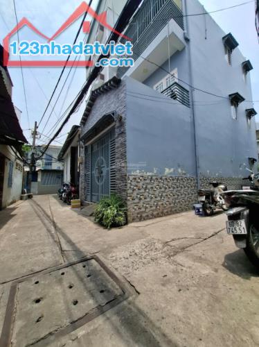 BÁN NHÀ DƯƠNG BÁ TRẠC QUẬN 8 ,KHU SẦM UẤT BẬC NHẤT - 50M2 X3 TẦNG- 5PN - NHỈNH 4 TỶ. - 4