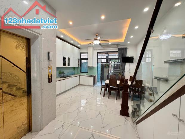 CHÍNH CHỦ BÁN CĂN BIỆT THỰ LIỀN KỀ TẠI KHU HẢI ÂU 2 KĐT VINHOMES MARINA HẢI PHÒNG - 1