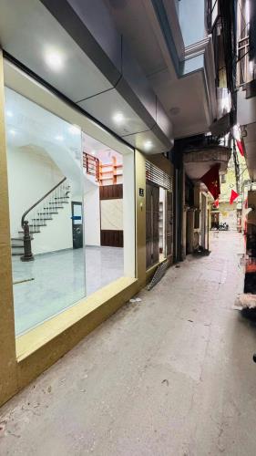 Bán Nhà Đê La Thành 32m - 5 Tầng - MT6m Kinh Doanh Giá 7,780 tỷ