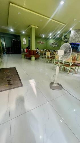 HIẾM MẶT TIỀN THỤC NGUYỄN CHÍ THANH KHÁCH SẠN 5TẦNG (15x22)GẦN 300M2 DÒNG TIỀN 100/TH