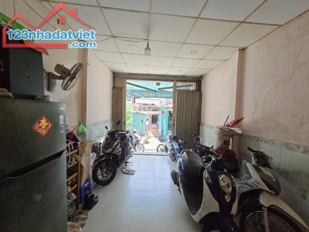 GIÁP QUẬN 5 - CAO XUÂN DỤC - TÙNG THIỆN VƯƠNG • 58M2 • TRƯỚC NHÀ 5M - KHÔNG QH - 4.55T - 1